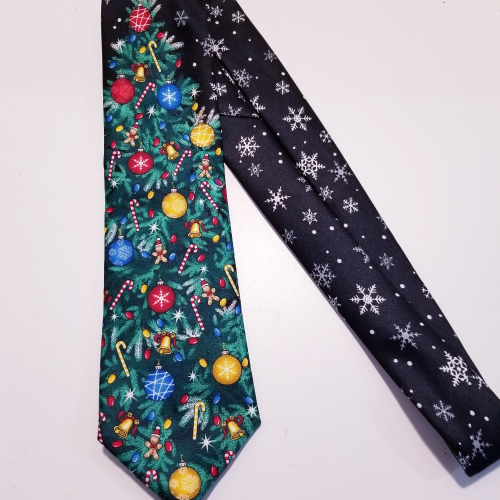 Christmas Tie